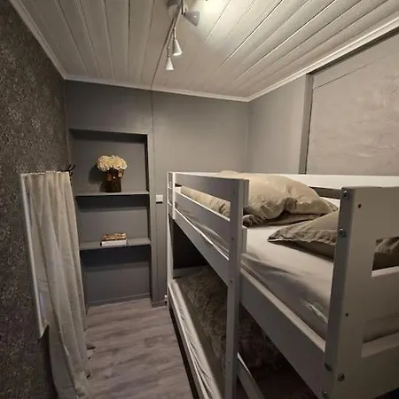 Cozy House בית נופש סאנדפיורד